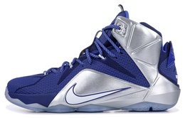 Nike: Кроссовки  Lebron 12