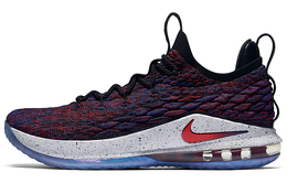 Nike: Кроссовки  Lebron 15