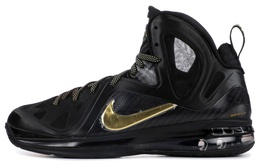 Nike: Кроссовки  Lebron 9