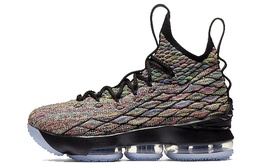 Nike: Кроссовки  Lebron 15