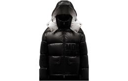 Moncler: Чёрный пуховик 