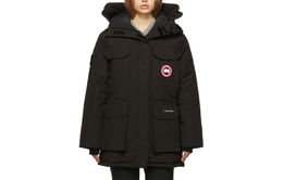 Canada Goose: Чёрный пуховик 