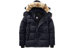 Canada Goose: Тёмный пуховик 