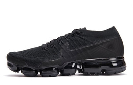 Nike: Кроссовки  Vapormax