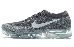 Nike: Кроссовки  Vapormax