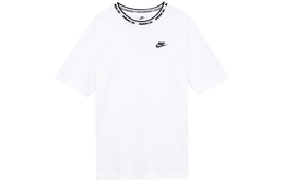 Nike: Белая футболка 