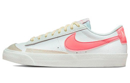 Nike: Кроссовки  Blazer Low