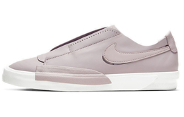 Nike: Серые кроссовки  Blazer Low