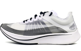 Nike: Кроссовки  Zoom Fly SP