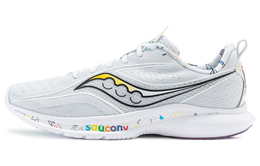 Saucony: Кроссовки  Kinvara