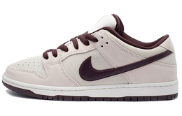 Nike: Кроссовки  SB Dunk Low