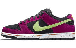 Nike: Красные кроссовки  SB Dunk Low Pro