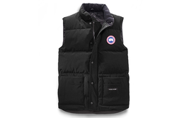 Canada Goose: Чёрный жилет 