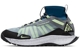 Nike: Серые кроссовки 