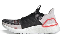 Adidas: Кроссовки  UltraBoost 19