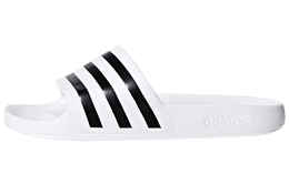 Adidas: Шлёпанцы  Adilette