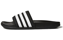 Adidas: Шлёпанцы  Adilette