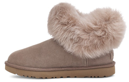 UGG: Ботинки  Classic Mini