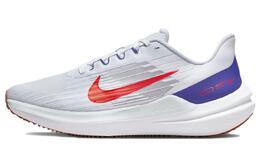 Nike: Кроссовки 