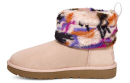 UGG: Угги  Fluff