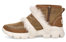 UGG: Угги  Fluff