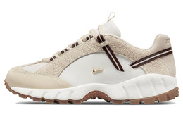 Nike: Серые кроссовки 