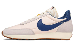 Nike: Белые кроссовки  Air
