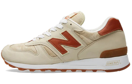 New Balance: Кроссовки  1300