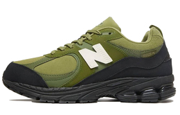New Balance: Кроссовки  2002R