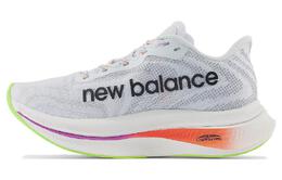 New Balance: Кроссовки  FuelCell