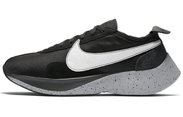 Nike: Кроссовки  Moon Racer