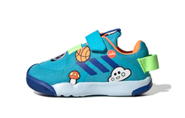 Adidas: Обувь 