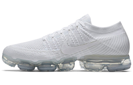 Nike: Кроссовки  Vapormax