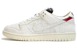 Nike: Белые кроссовки  Dunk Low