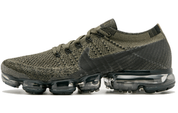 Nike: Кроссовки  Vapormax