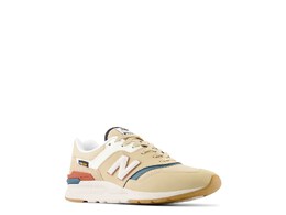 New Balance: Коричневые кроссовки 997H