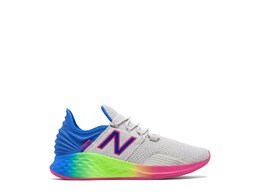 New Balance: Серые кроссовки  Fresh Foam