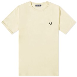 Fred Perry: Жёлтая футболка 