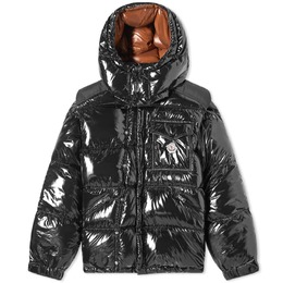 Moncler: Чёрный пуховик 