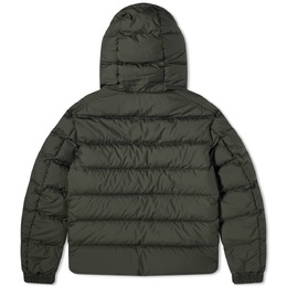 Moncler: Зелёная куртка 