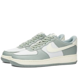 Nike: Зелёные кроссовки  Air Force 1