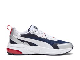 PUMA: Серые кроссовки 