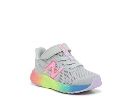 New Balance: Серые кроссовки  Fresh Foam