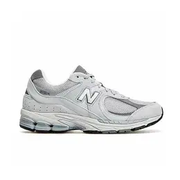 New Balance: Серые кроссовки  2002R