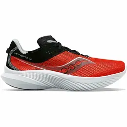 Saucony: Чёрные кроссовки 