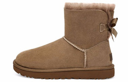 UGG: Ботинки  Bailey