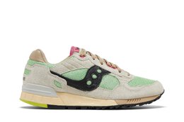 Saucony: Зелёные кроссовки  Shadow 5000