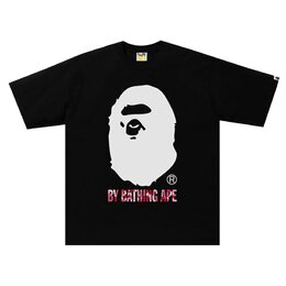 A BATHING APE: Чёрная футболка 