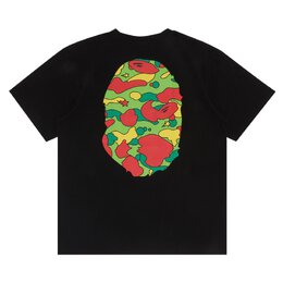 A BATHING APE: Чёрная футболка 