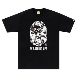 A BATHING APE: Чёрная футболка 